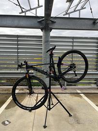 Canyon Lux MTB FULL accessoriata