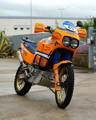 Honda Africa Twin - Camel Gualini Replica