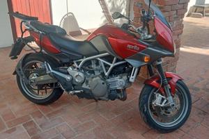 Aprilia Mana 850