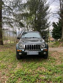 Jeep Cherokee 2.5 CRD 4X4 