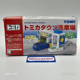 GIOCO TOMY AUTO LAVAGGIO