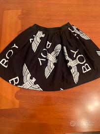 Gonna bimba ragazza Boy