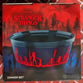 Dinner Set Netflix Stranger Things