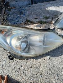 fari opel corsa D