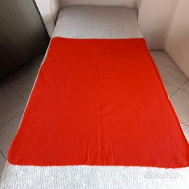 Copertina rossa per animali 