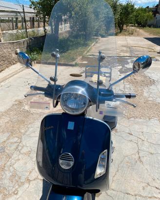 Vespa gts 250 ie
