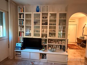 Libreria bianca