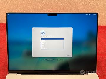 MacBook Pro 16 M1 Pro 16/512GB US Pari al nuovo