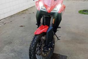 moto Morini x cape con cerchi a raggi anno 2023