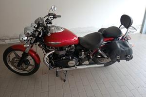 Triumph SpeedMaster - 2011
