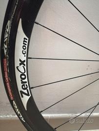 Ruote carbonio bici da strada zero cx + borse