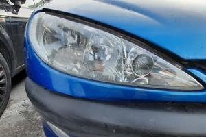 PEUGEOT 206 ANNO 2004 - FARO ANTERIORE DESTRO