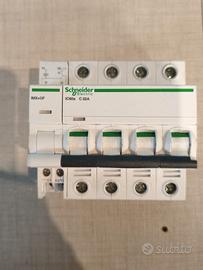 Schneider iC60 C32A 4P + iMX+OF