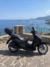 SCOOTER PEUGEOT GEOPOLIS 250