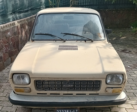 Fiat 127 documenti e targhe da passaggio