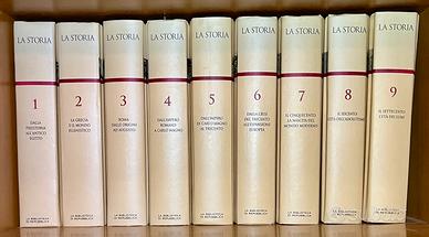 Opera completa di Storia in 25 volumi.