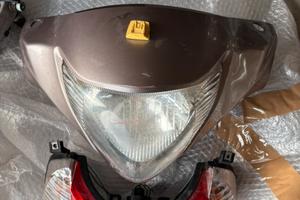 Ricambi scooter Suzuki sixteen 150