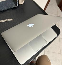 MACBOOK PRO  13 , I5