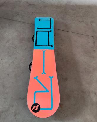 snowboard  con attacchi nuovi