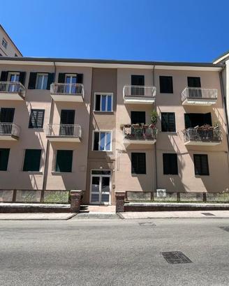 4 LOCALI A AVELLINO