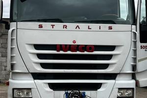 Iveco stralis anno 2012 euro 5