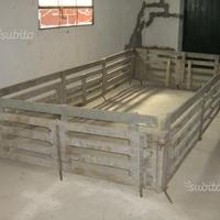 Sponde legno di vecchio rimorchio agricolo