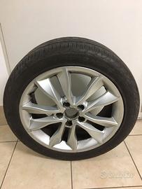 Cerchio in lega originale AUDI A3 con pneumatico