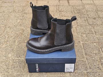 Stivaletto Frau da donna taglia 38 nero in pelle