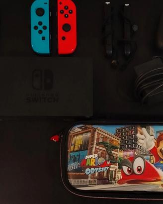 Nintendo Swich V2 Scatolata + Case + 2Giochi Mario