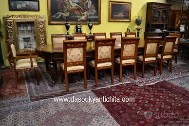 Tavolo da pranzo tondo  allungabile fino a 404 cm.