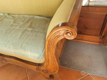 Divano restaurato legno massello