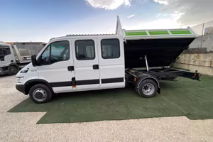 Iveco Daily 9 Posti Tripla Cabina Ribaltabile Tril