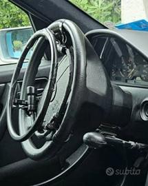 Guida per pilotare senza uso dei piedi