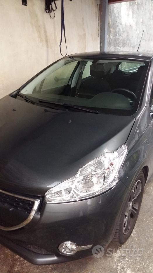 Peugeot 208 1° serie