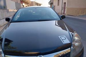 Astra GTC Cosmo 1.6 T 180 cv