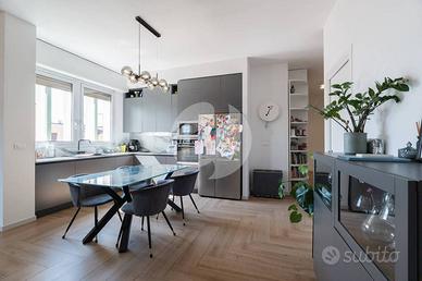 Appartamento di 126 m² con 4 locali a Bologna