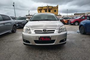 TOYOTA Corolla 1.4 D-4D M-MT 5 porte Sol ESP