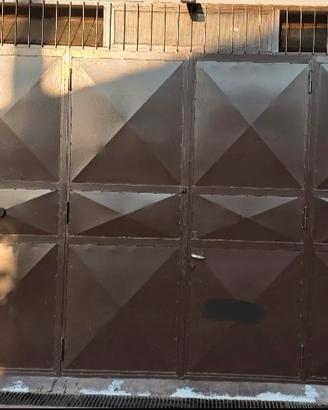 Porte garage in ferro 4x2,55