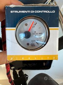 Indicatore Trim e spidometro/tachimetro