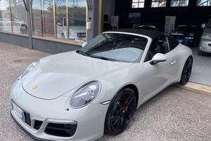 Porsche 911 Targa 3.0 4 GTS PDK - Grigio Modegrau