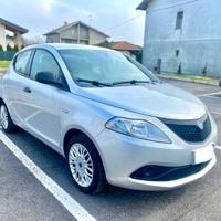 Lancia Ypsilon 2018 1.2 BENZ/GPL
