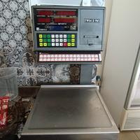 bilancia con la stampante 