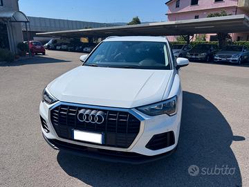 Audi Q3 35 TDi 150cv 110kw Stronic Business