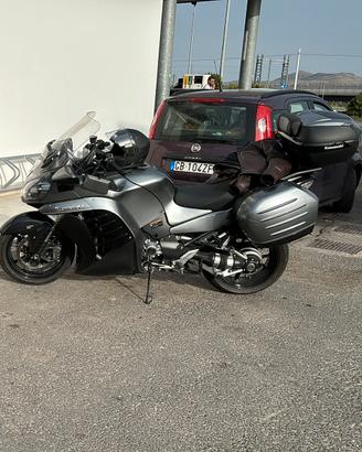 Kawasaki GTR 1400