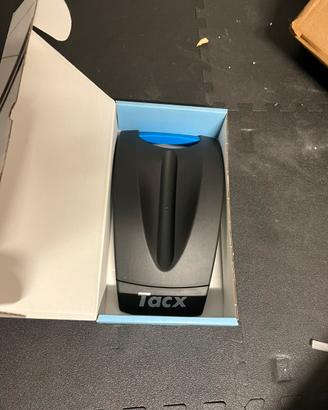 Tacx Garmin supporto ruota anteriore per rullo