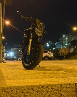 Yamaha FZ6 S1  - 2004