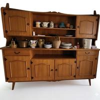 Credenza in legno da cucina