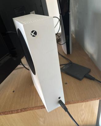 Xbox serie S + 2 joystick