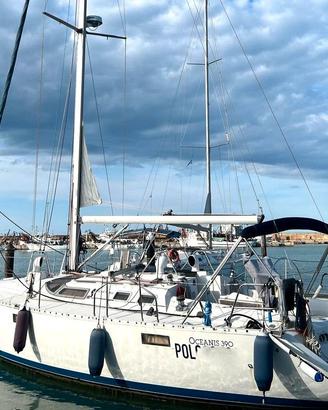 BENETEAU OCEANIS 390 - 3 CABINE