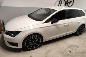 SEAT LEON FR ST TDI 184 CV
